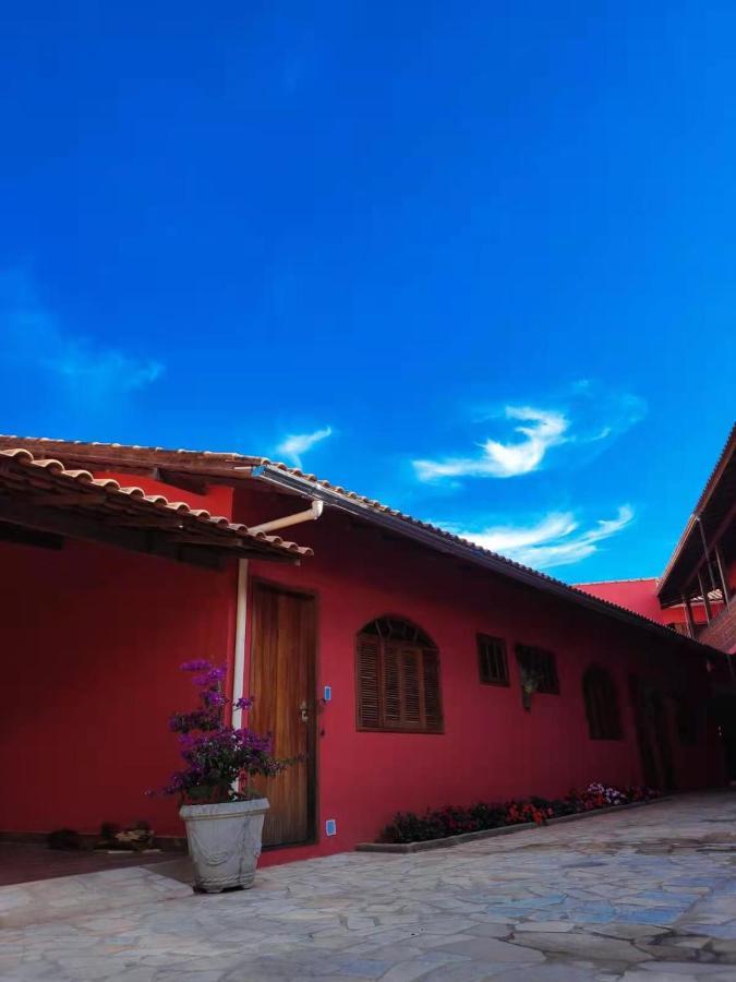 Blues Hotel *